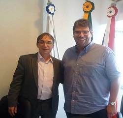 Economista Vitor César Ribeiro Lopes assume presidência do Corecon-BA Economista Vitor César Ribeiro Lopes assume presidência do Corecon-BA